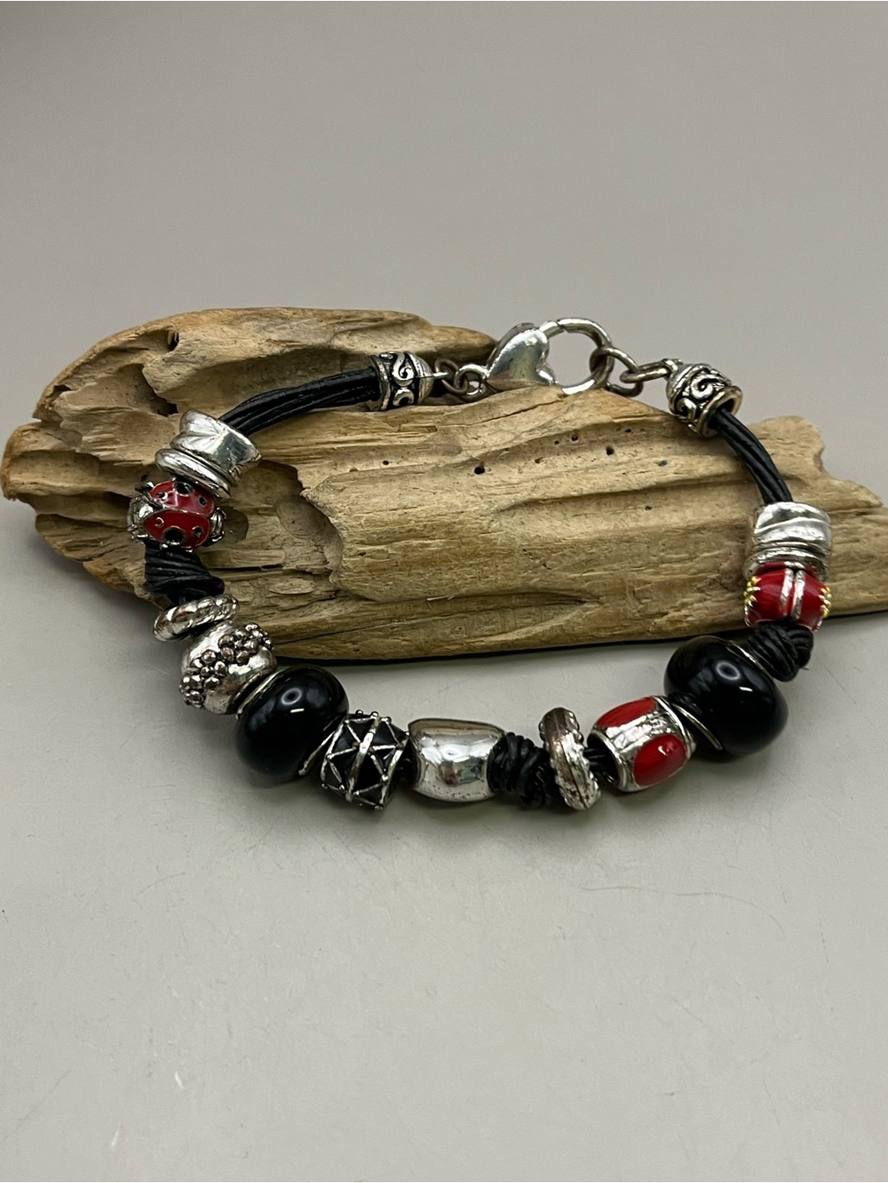 Pandora Style Ladybug Charm Bracelet Silver Tone Black Leather Cord Heart Clasp